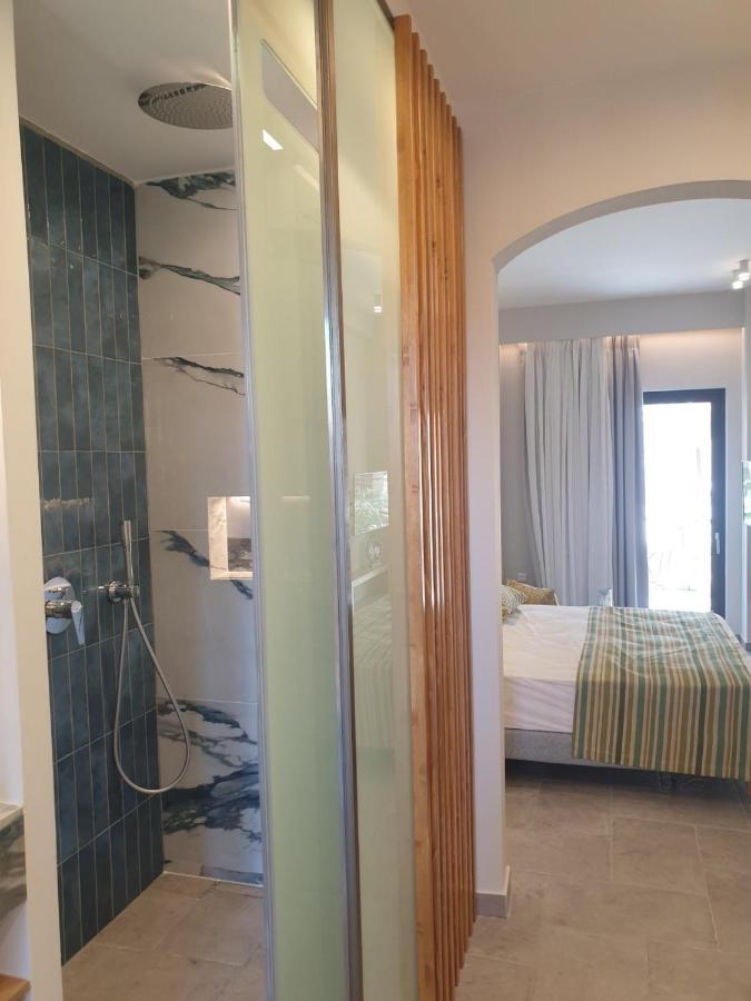 Vista Al Mare Luxury Apartments Gialova Exteriér fotografie